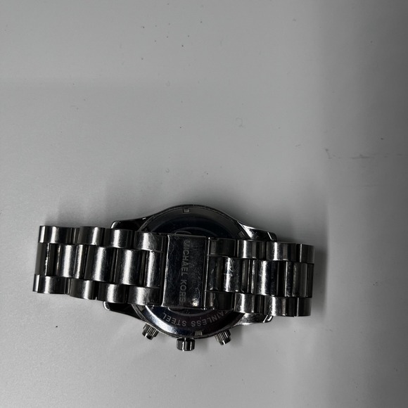 Michael Kors MK8281 Wrist Watch for Men (Needs Battery) - Picture 3 of 3